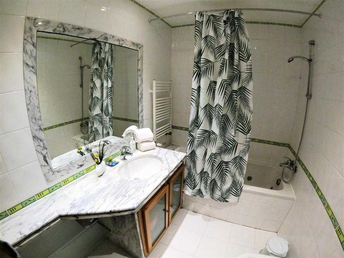 Lisbon 2 Bedroom Apartment With Balcony In Алжеш Экстерьер фото
